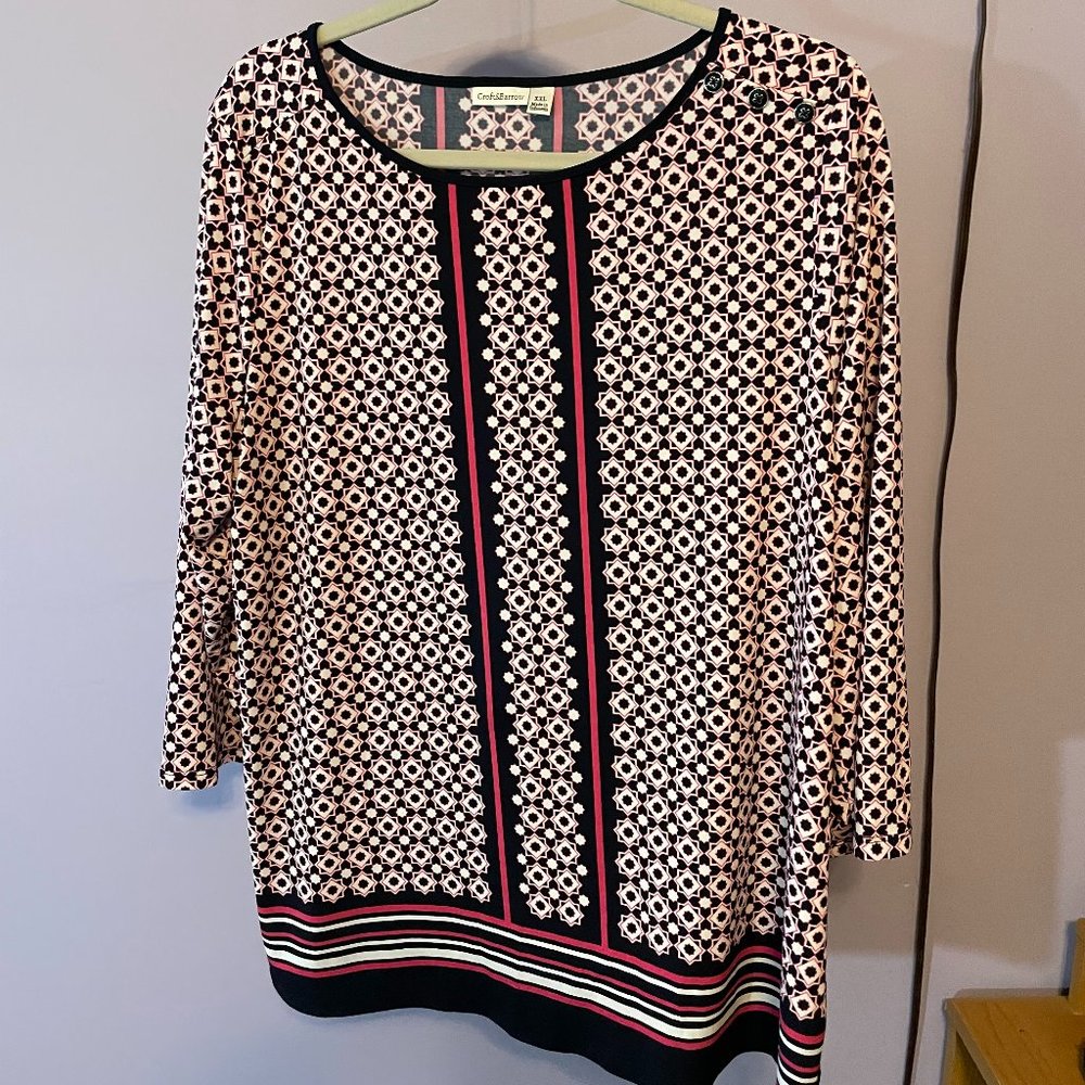 Navy, white and hot pink print tunic blouse - Size XXL